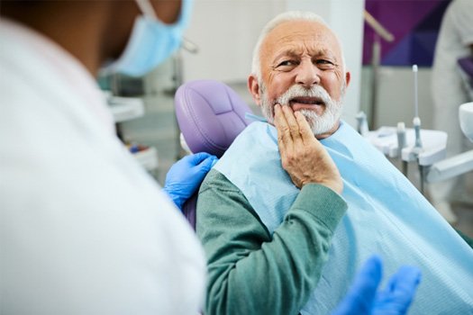 A man with a toothache near East Milton