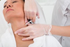 patient receiving Botox in neck